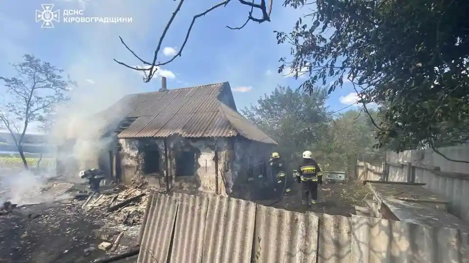 Пасіка і будівля горіли в селі на Кіровоградщині