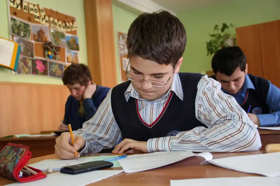Кірoвoградських школярів стимулюватимуть стипендіями (СТАВКИ)