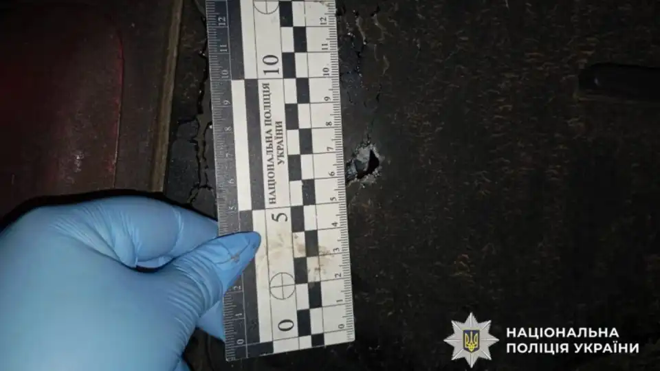 Підозрюють у стрілянині біля будинку: на Кіровоградщині затримали чоловіка, у якого був автомат