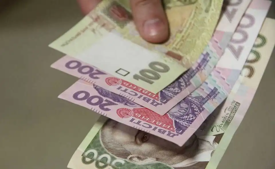 Міський голова попередив освітян про відповідальність за шкільні "побори"