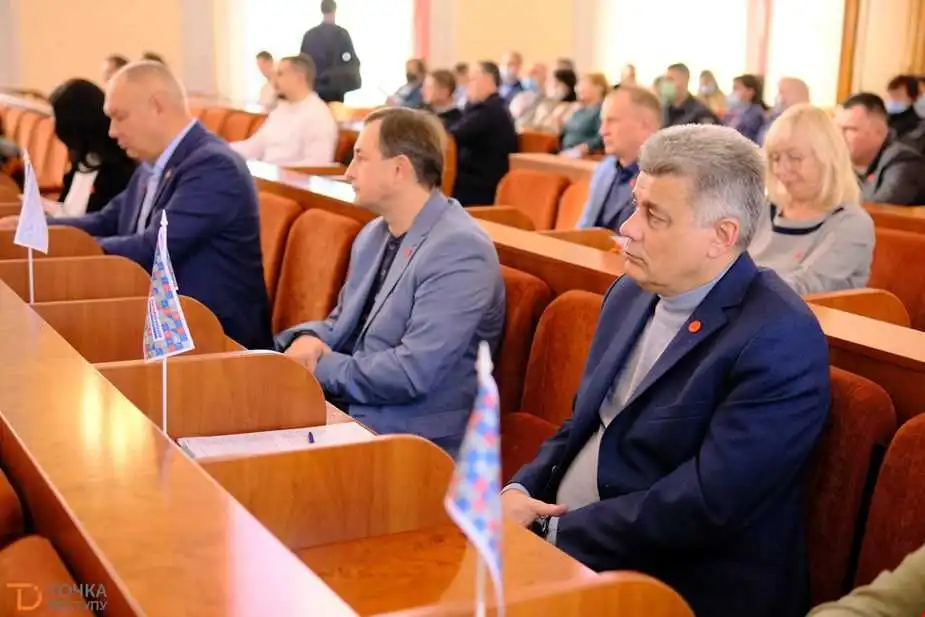 Депутати Кропивницького звернулися до президента щодо відтермінування введення в дію касових апаратів фото 1