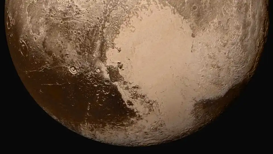Вчені NASA розгадали таємницю «серця» Плутона (ФОТО) фото 1