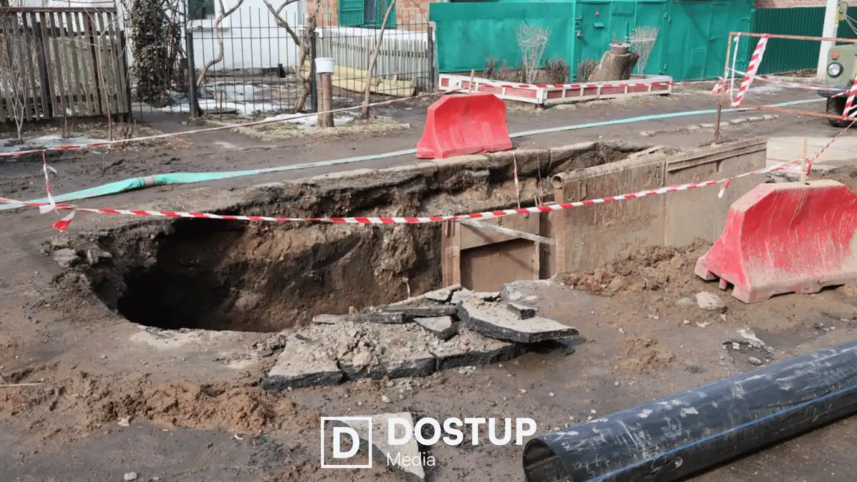 Вулиця Любомира Гузара