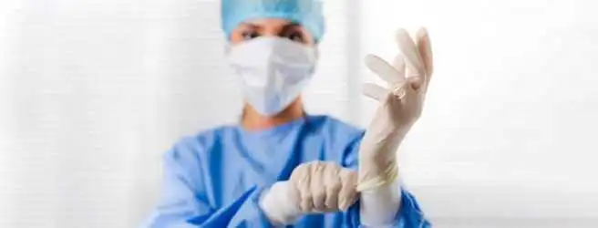 Фельдшерам та водіям швидкої допомоги втричі збільшать оклад