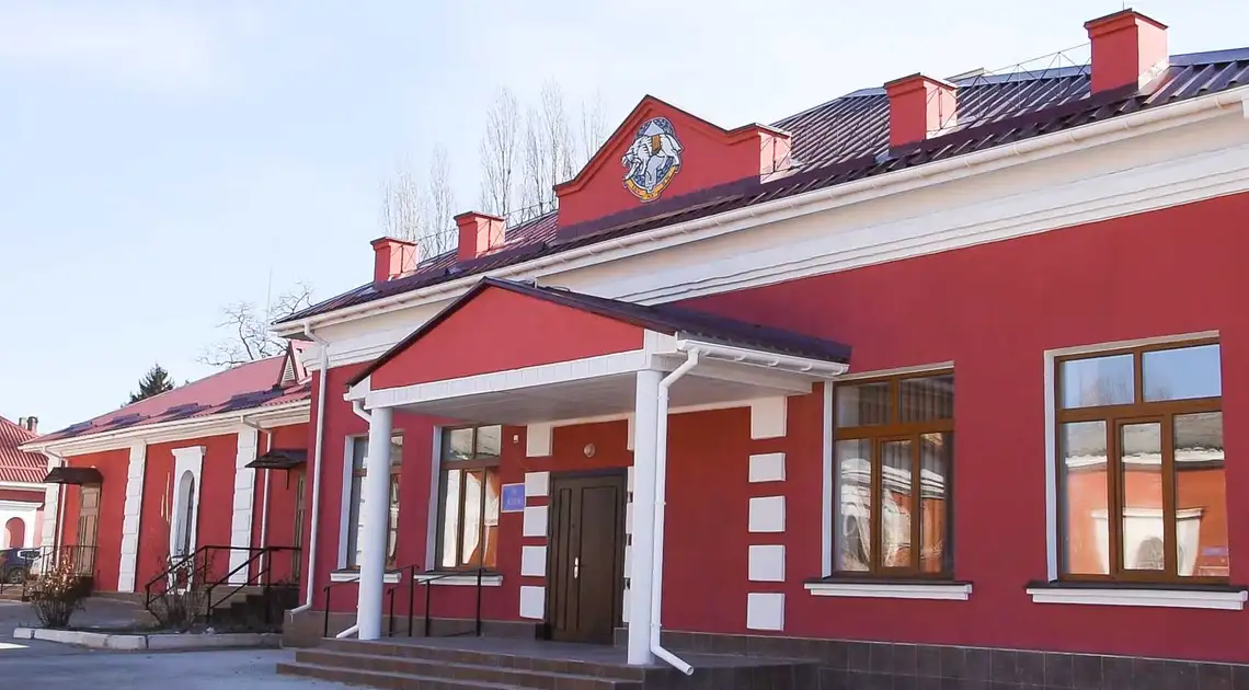 У Кропивницькому на території 3-го полку відкрили відремонтований клуб (ФОТО, ВІДЕО) фото 1