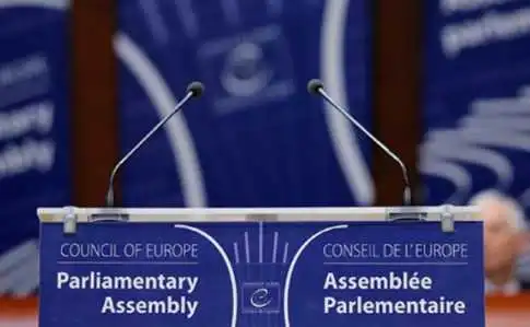 ПАРЄ погодилася повернути росіян без жодних санкцій фото 1