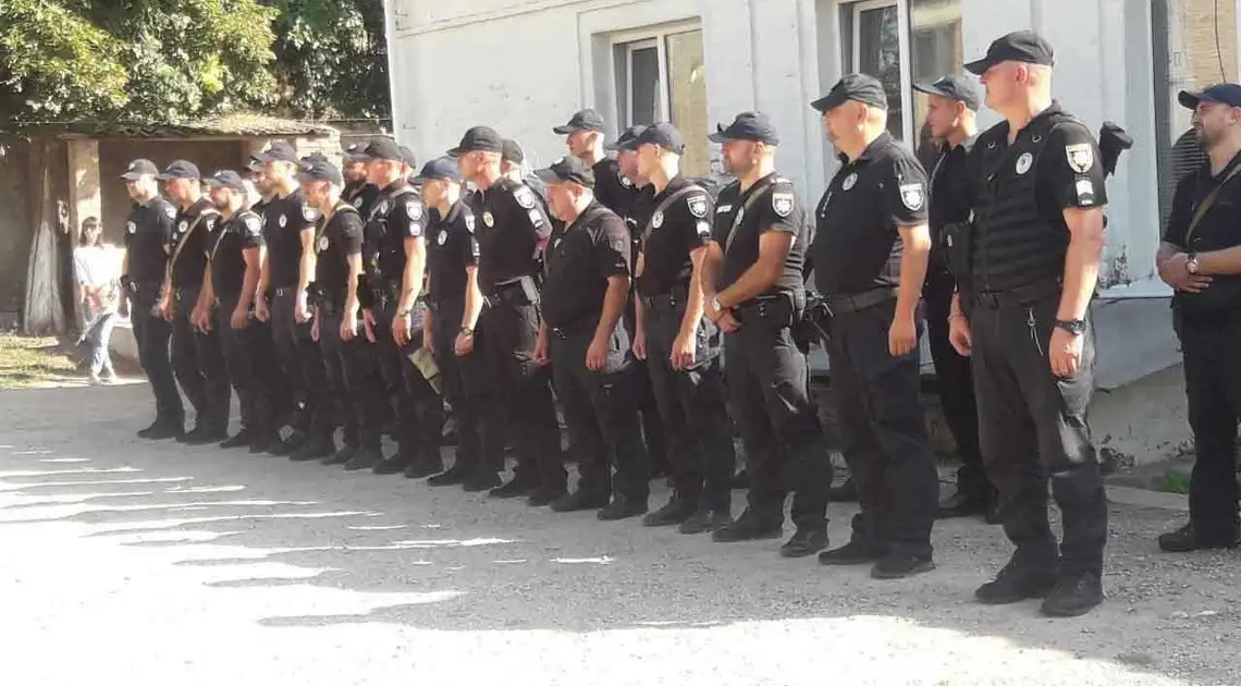 Спецпризначенці поліції Кіровоградщини відбули на ротацію в зону ООС (ФОТО) фото 1