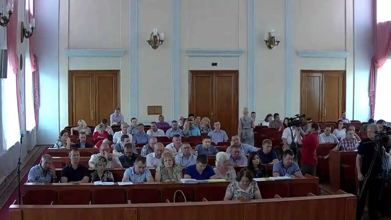 Місто зачекає: депутати у Кропивницькому не змогли затвердити зміни до бюджету фото 1