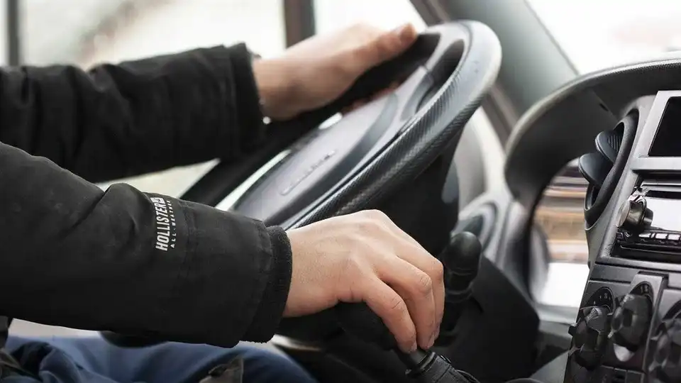 На Кіровоградщині є вакансії водіїв, зарплата — до 10 тисяч гривень