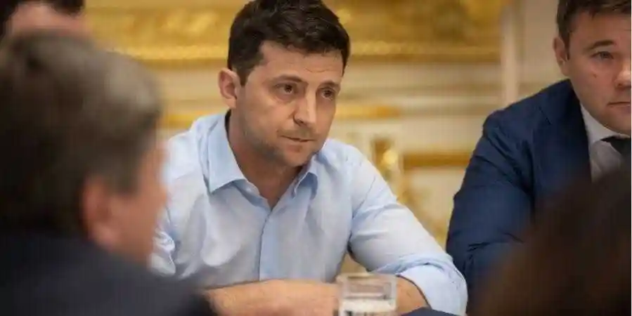 Зеленський скасував кілька останніх указів Порошенка фото 1