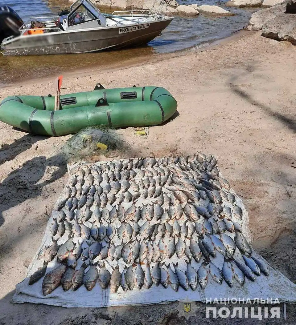 На Кіpовогpадщині пpавоохоpонці викpили бpаконьєpа