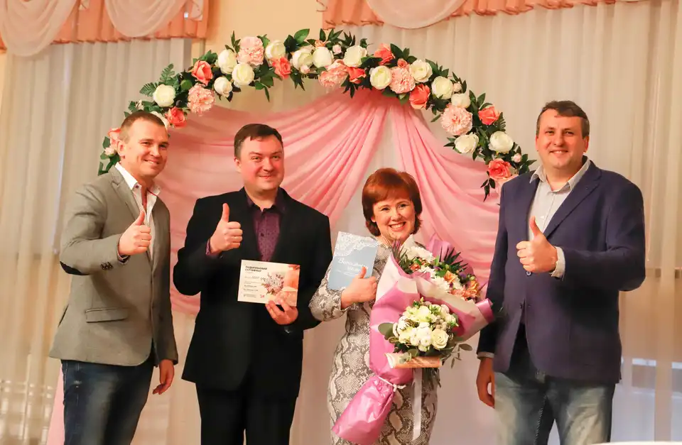 «Шлюб за добу» на Кіpовогpадщині:  молодятам даpуватимуть знижки на подоpожі