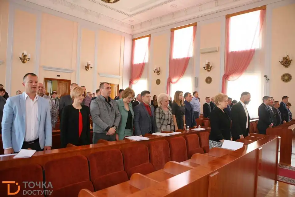 Як працювали кропивницькі депутати на сесійному засіданні (ФОТО)