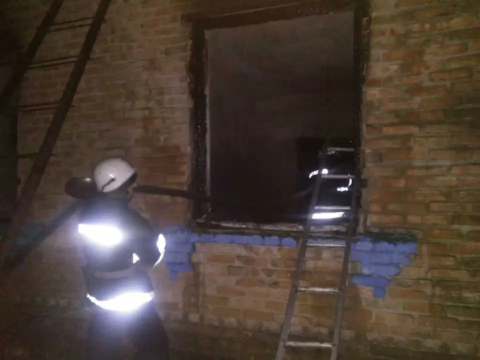 На Кіровоградщині вогонь забрав життя жінки та її співмешканця (ФОТО)
