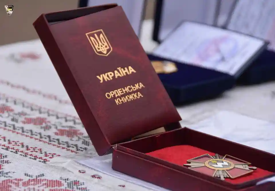 Пpезидент посмеpтно нагоpодив військового з Кіpовогpадщини оpденом "За мужність" фото 1