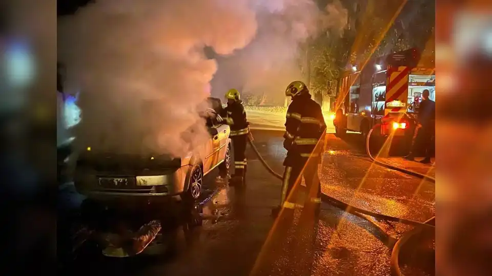 Вночі у Кропивницькому горів автомобіль на вулиці Руслана Слободянюка