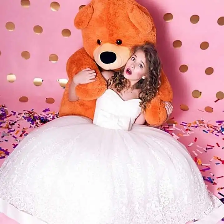 Брежнєва ліпить зірку з 14-річної доньки? (ФОТО) фото 2