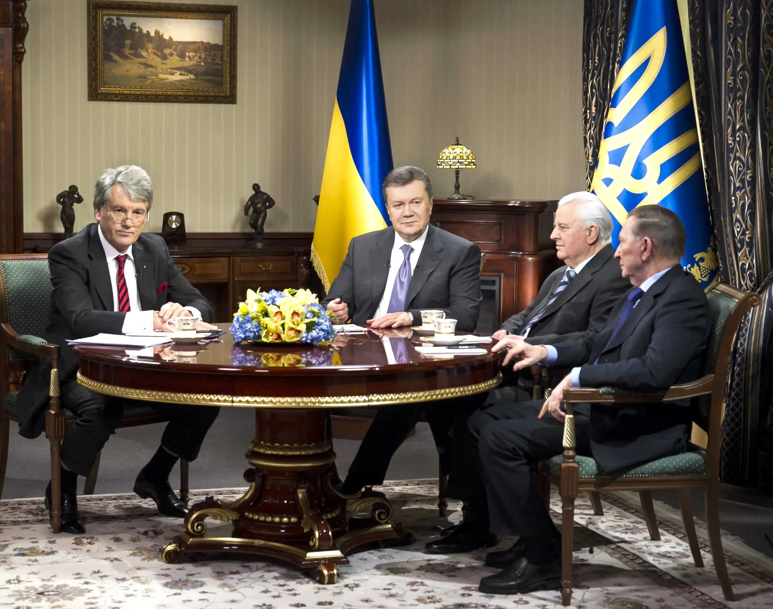Незалежність України: геометрична прогресія зарплати Президента фото 1