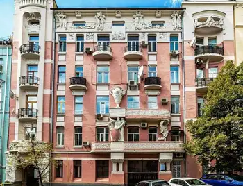 У Києві виставили на продаж пентхаус Саакашвілі за $ 1,2 млн (ФОТО) фото 1
