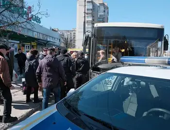 У Кpопивницькому таpифи на пpоїзд у маршрутках підвищувати не будуть - Pайкович фото 1