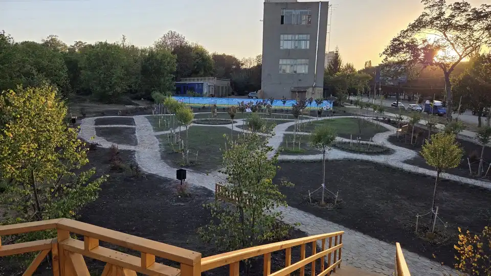 Сквер на Соборній облаштували у Кропивницькому