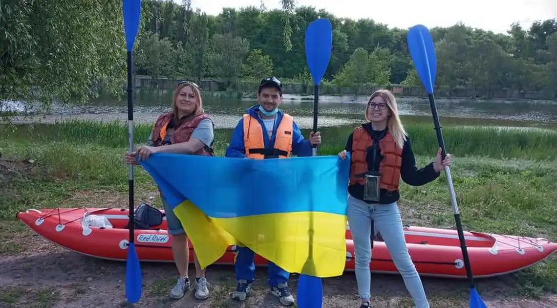 На байдарках по Інгулу: в Кропивницькому розвивають водний туризм (ФОТО) фото 1