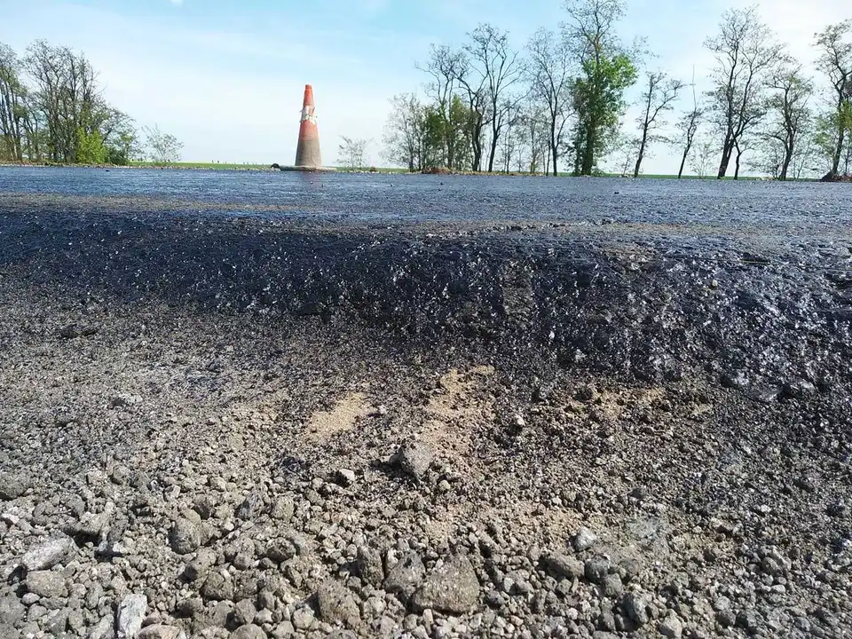 На Кіровоградщині до осені завершать будівництво траси в миколаївському напрямку (ФОТО)