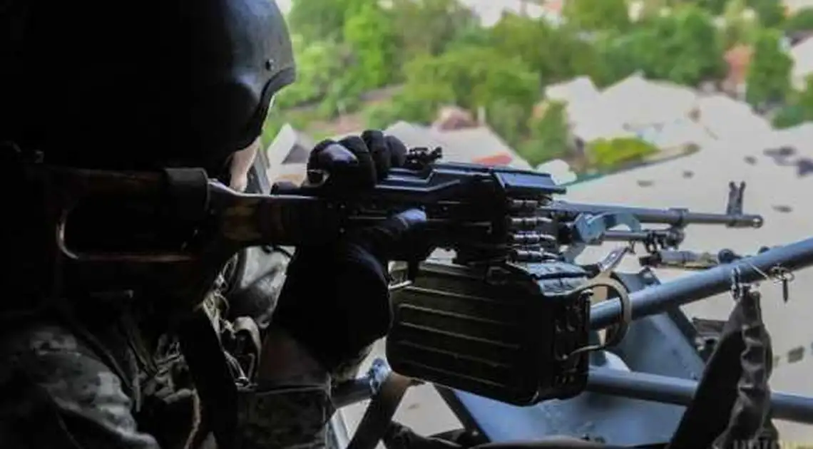 Знищення розвідгрупи бойовиків на Донбасі потрапило на відео фото 1