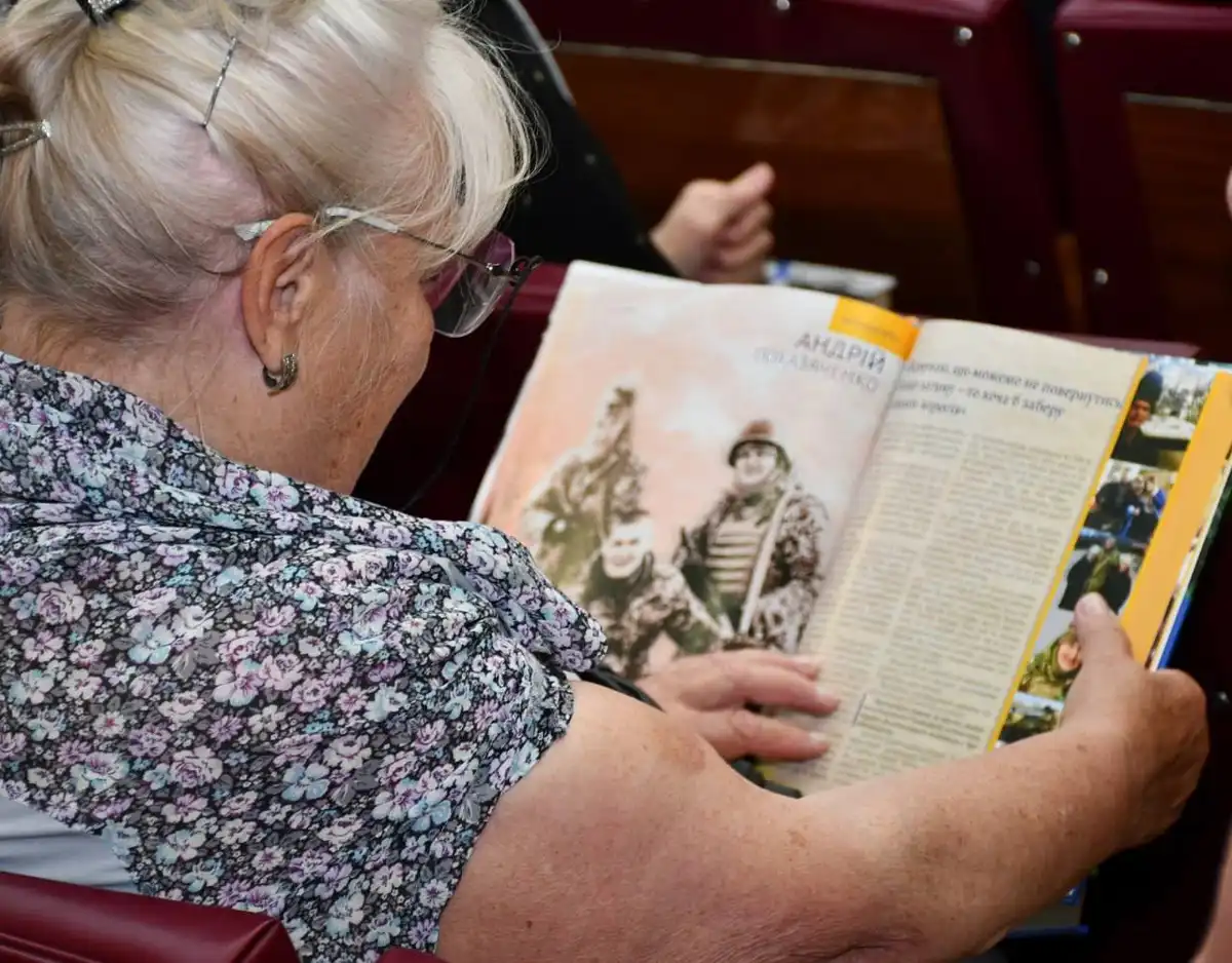 У Кропивницькому презентували третє видання книги "Непереможені. Рік 2023-й" про загиблих земляків