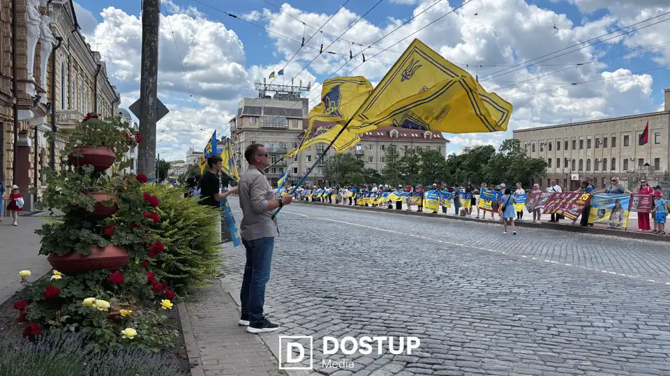 Акція "Не мовчи! Полон вбиває" відбулася у центрі у Кропивницькому