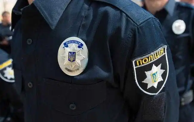 На трасі Олександрія-Кременчук затримали кримінального «авторитета» (ФОТО)