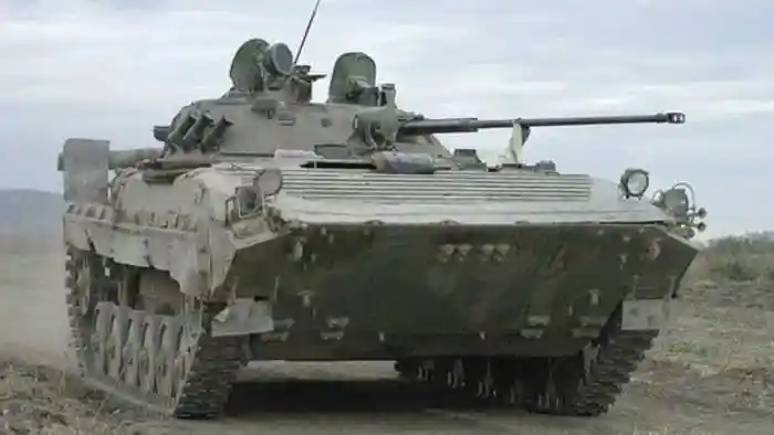 Бойовики «ДНР» на БМП атакували промзону Авдіївки, ЗСУ відкрили вогонь на ураження (ВІДЕО)