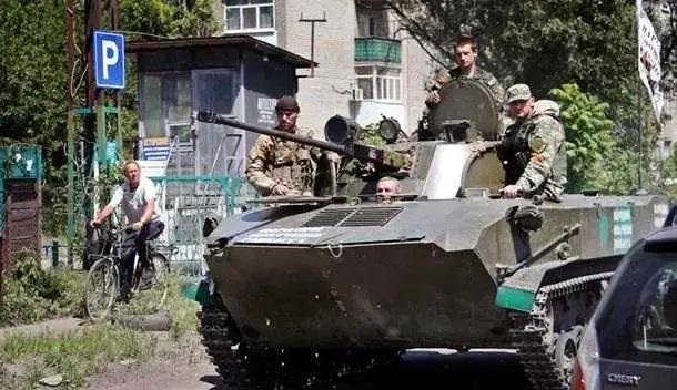 Українські військові дали відсіч бойовикам під Майорськом (ВІДЕО) фото 1