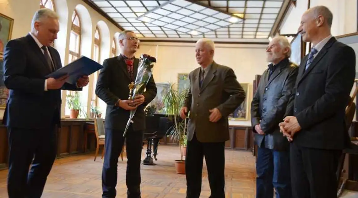 Пам'яті Якова Паученка: у Кропивницькому вручили «Степoвих oрлів» (ФОТО) фото 1