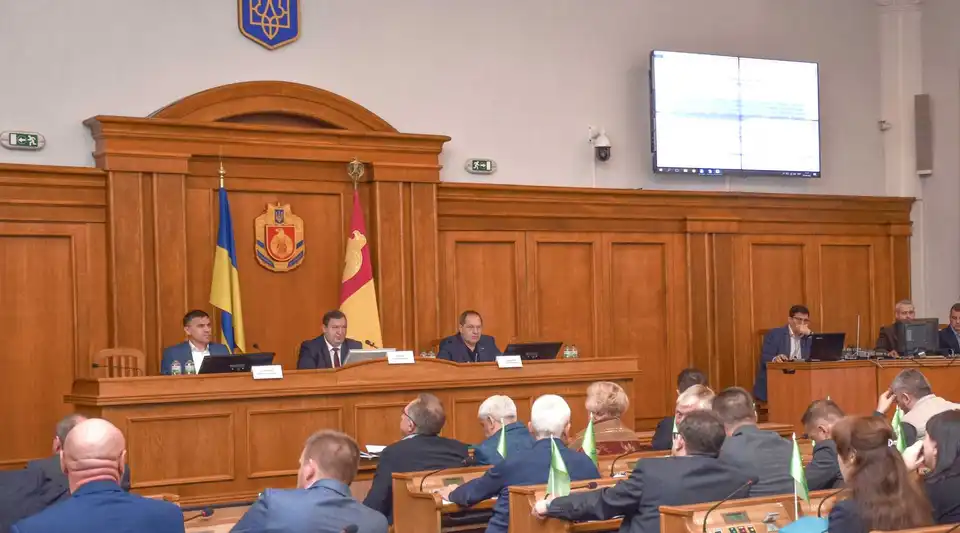 Депутати обласної ради просять ВР пришвидшити перейменування Кіровоградської області