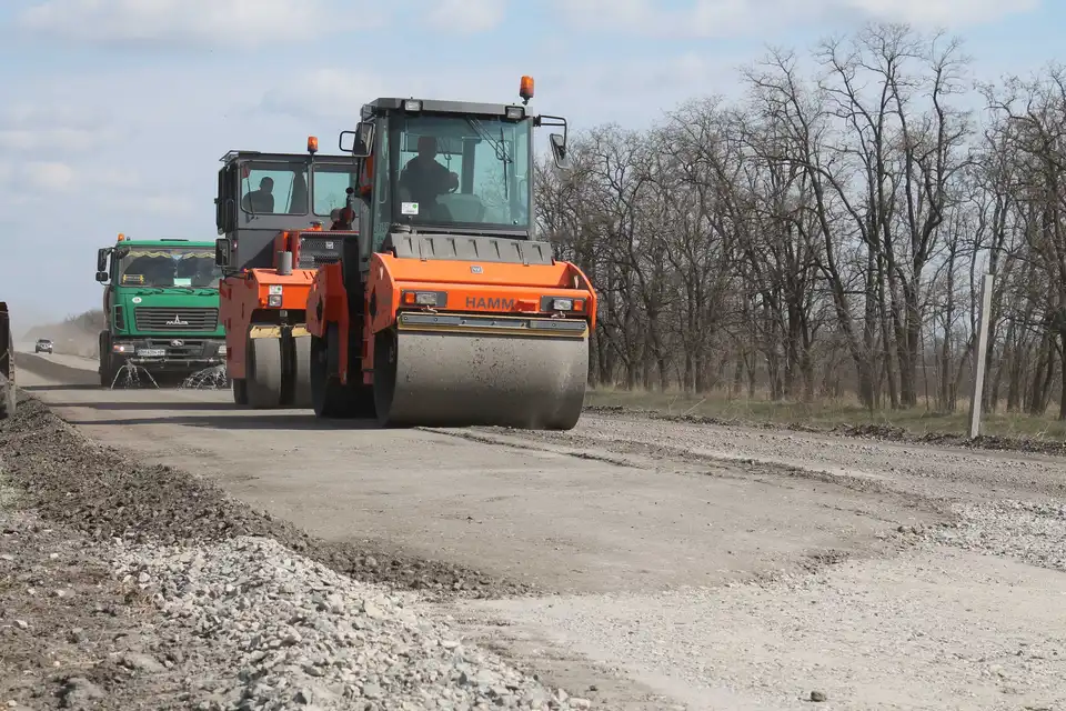 Кіровоградщина: під чаc ремонту дороги на Миколаїв підрядники заcтоcовують кращі cвітові технології (ФОТО)