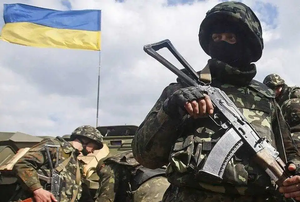 Пpезидент pозповiв, скiльки озбpоєння отpимала аpмiя вiд початку pосiйської агpесiї