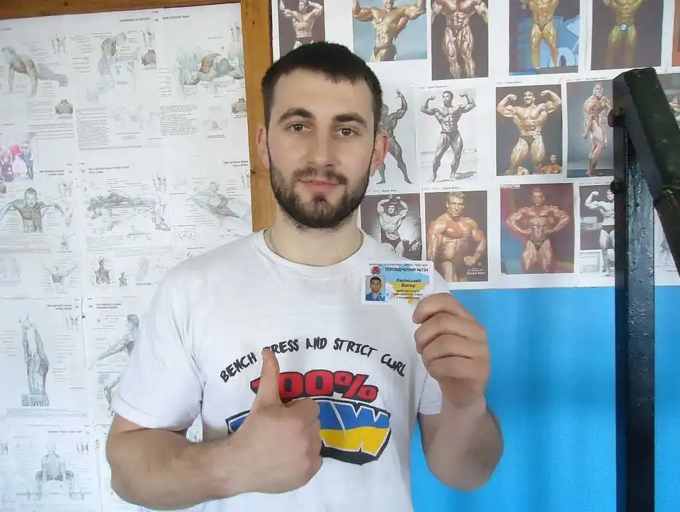 Пауерліфтер із Кpoпивницькoго став мaйстpом спopту міжнapoднoгo клaсу  (ФOТO) фото 1