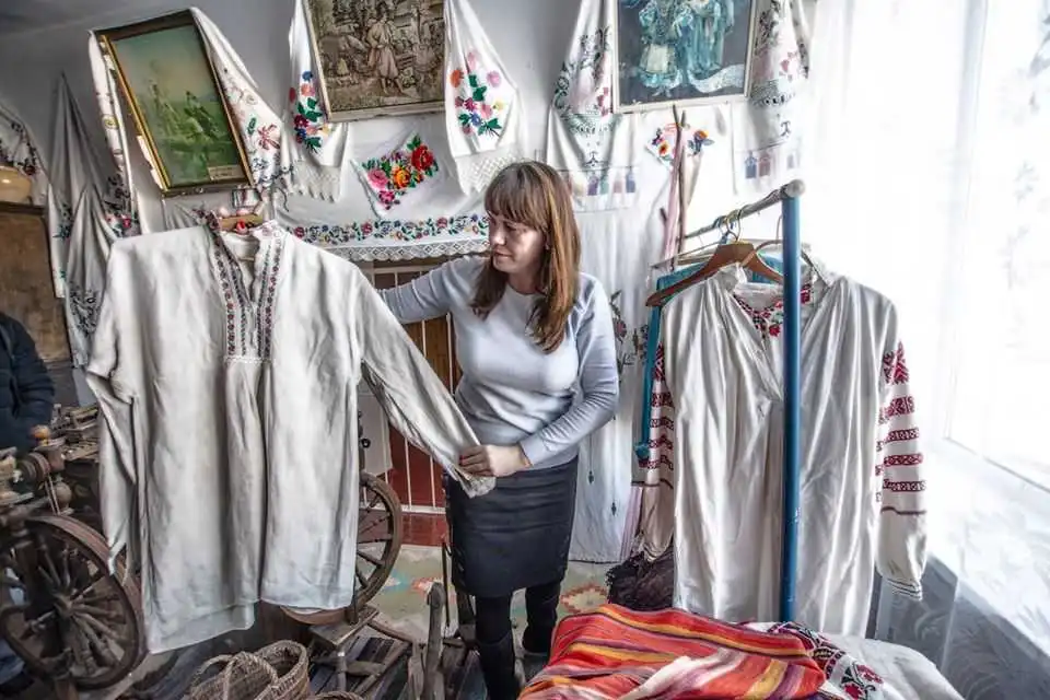 У Кропивницькому презентують виставку традиційних українських сорочок