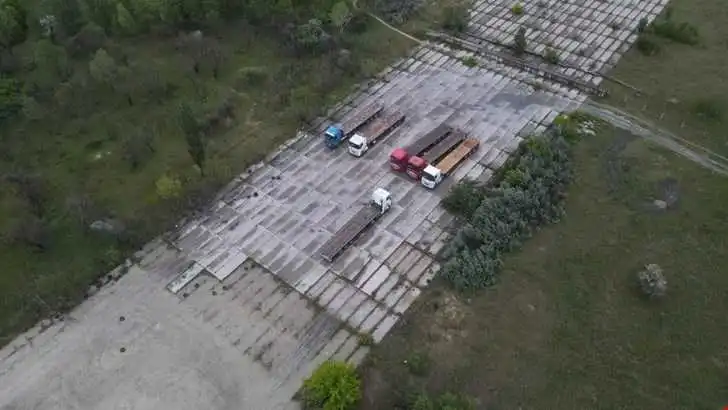 Жителя Кpопивницького підозpюють у кpадіжці плит зі злітно-посадкової смуги аеpопоpту