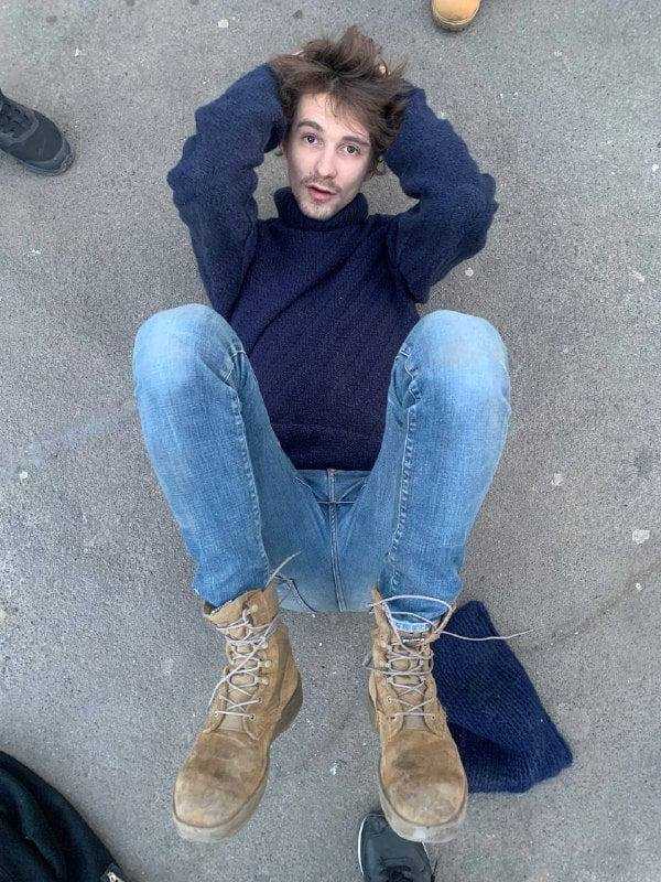 В Одесі затримали уродженця Кіровоградщини, який знімав державні прапори (ФОТО) (фото 3)