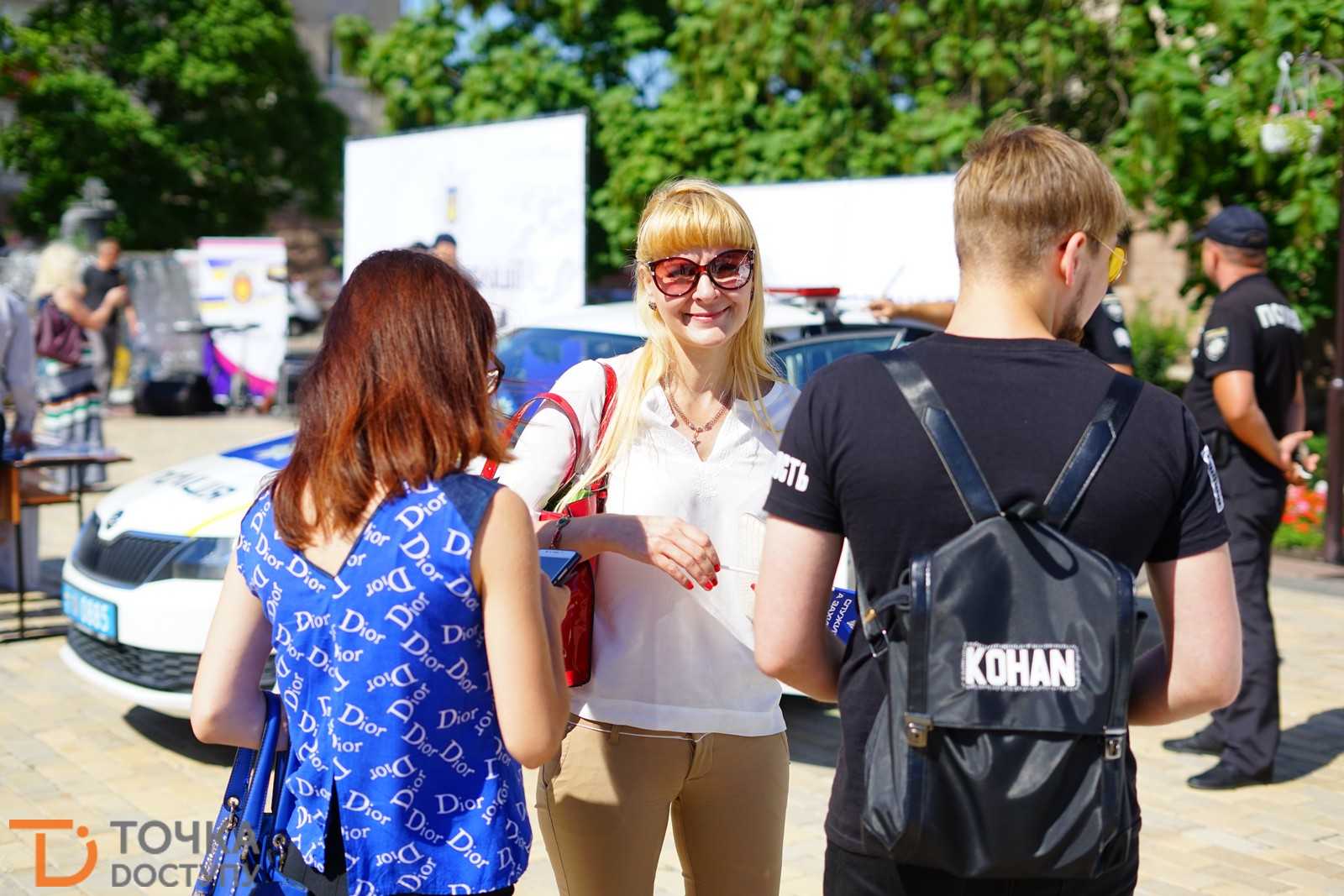 На центральній площі Кропивницького святкують річницю створення Нацполіції (ФОТО) (фото 9)