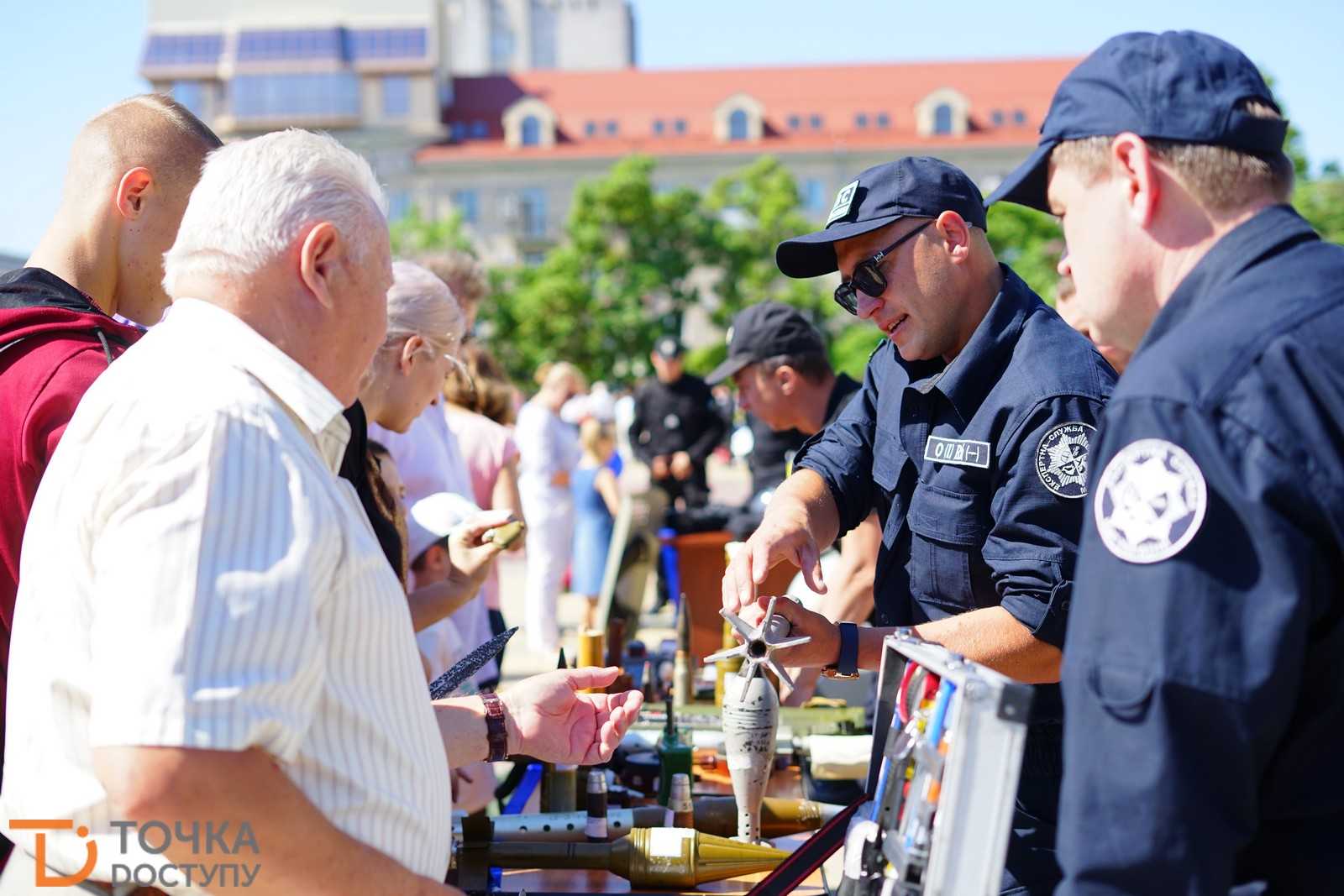 На центральній площі Кропивницького святкують річницю створення Нацполіції (ФОТО) (фото 17)