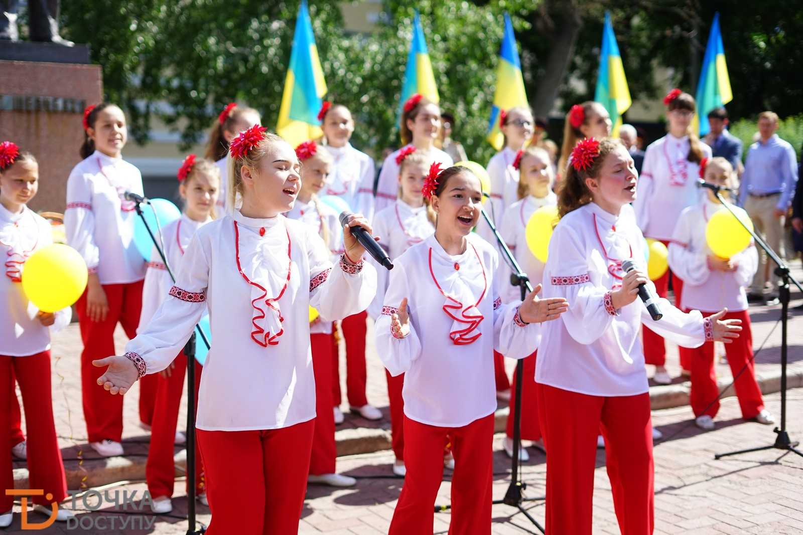 У Кропивницькому відзначили річницю перепоховання Тараса Шевченка (ФОТО) (фото 17)