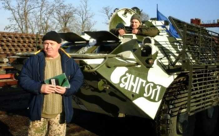 волонтер