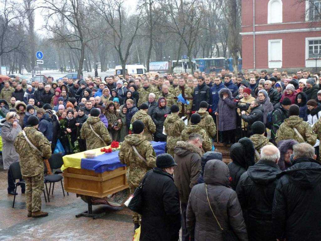 Кіровоград попрощався з героями, які загинули ще влітку (ФОТО) (фото 1)