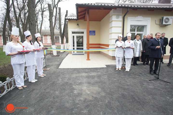 У Кiровоградi урочисто вiдкрили палiативне вiддiлення (ФОТОРЕПОРТАЖ) (фото 4)