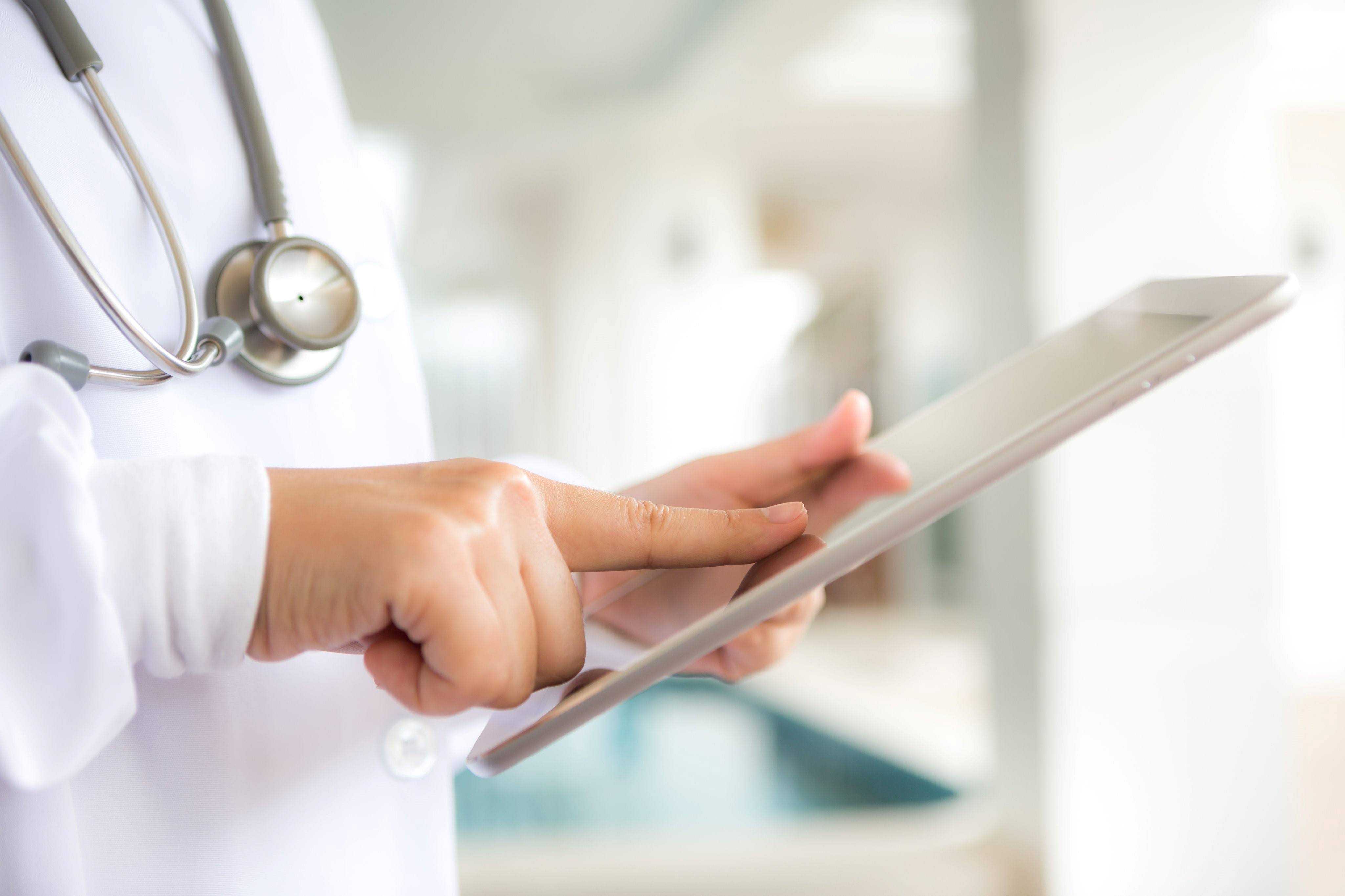 Healthcare issues. Медицина фото. Медицина фон. Медицина медприборы стоковые фото.