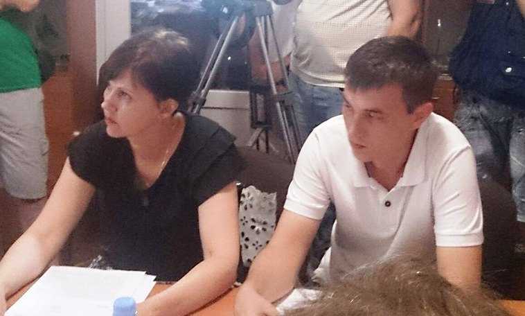 Конфлікт у Кіровограді: забудовник прибудинкової території пропонує місцевим жителям гроші... (фото 1)