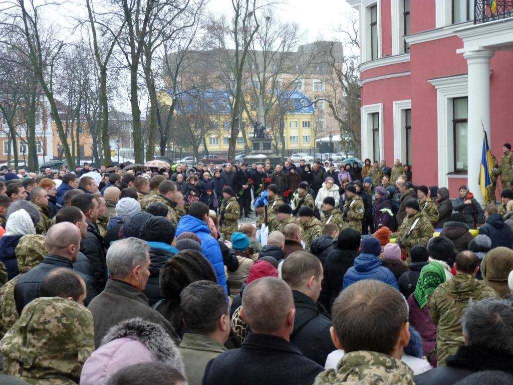 Кіровоград попрощався з героями, які загинули ще влітку (ФОТО) (фото 3)